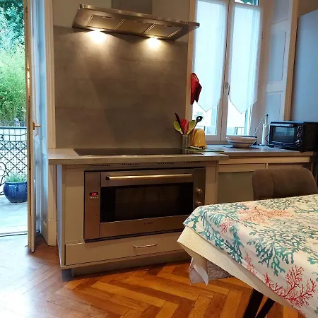 Apartmán Vaste Haussmannien Plein Centre Narbonne